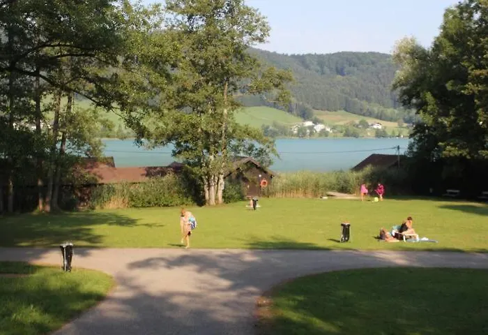 Wunderschoene Mit Seeblick Appartement Zell am Moos